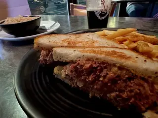 Photo of a reuben