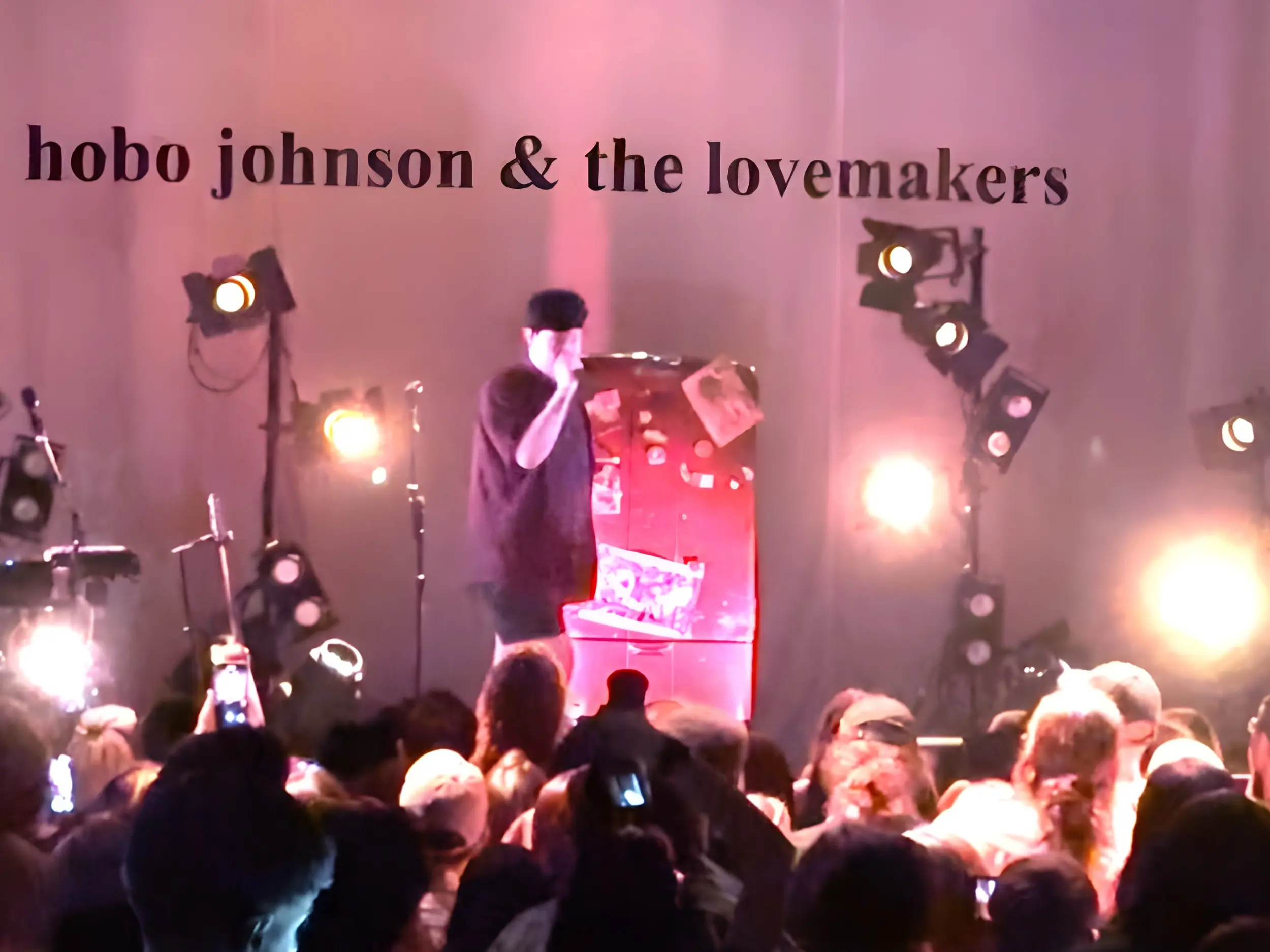 Photo of Hobo Johnson & The Lovemakers